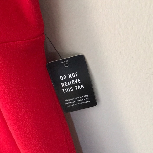 Red Express dress - Picture 6 of 6